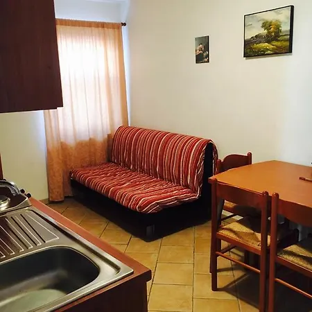 'd Rainè Alloggio per agriturismo Montelupo Albese